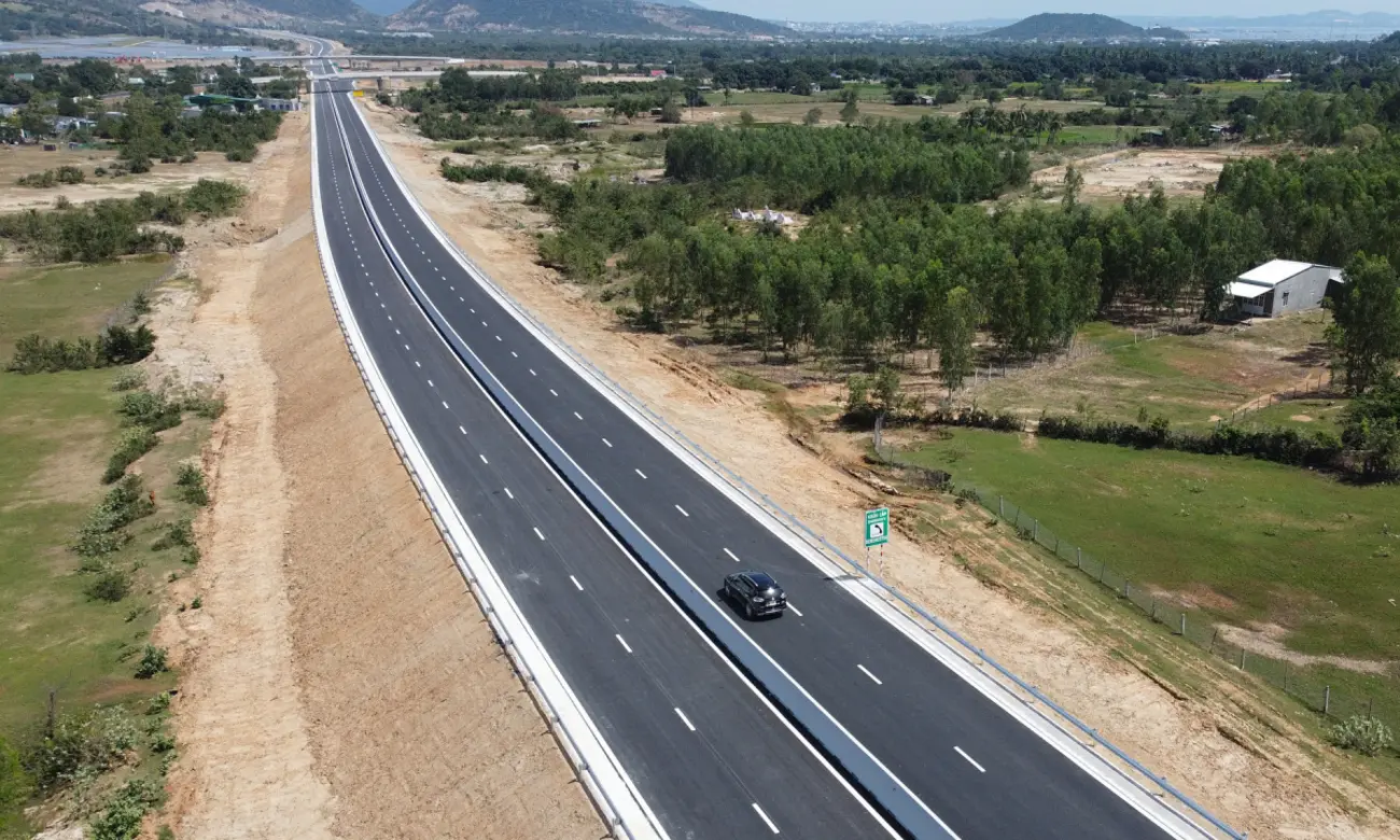 Hạ tầng giao thông đồng bộ giúp tăng giá trị đầu tư La Tiên KDI Holdings tại Bắc Nha Trang.