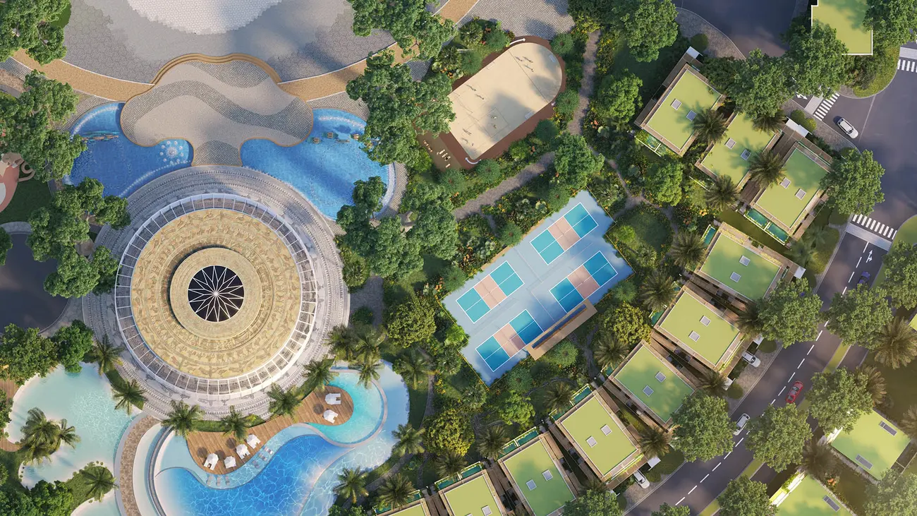 Khu tiện ích đẳng cấp tại La Tiên Villa Nha Trang: hồ bơi trung tâm, sân pickleball, và cảnh quan xanh mát.