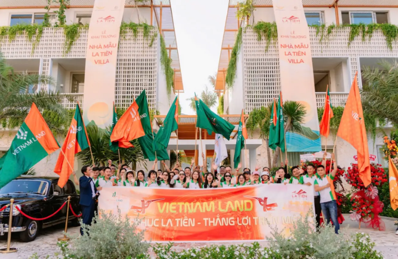 Đội ngũ Vietnam Land ra mắt La Tiên Villa Nha Trang, mang đến phong cách sống cao cấp và giá trị bền vững.